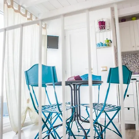 Le Maisonette