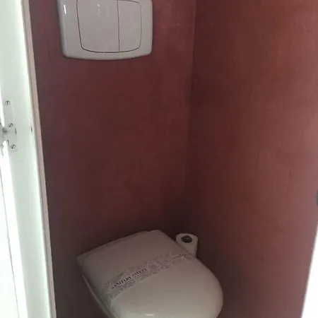 Le Maisonette Casa de hóspedes